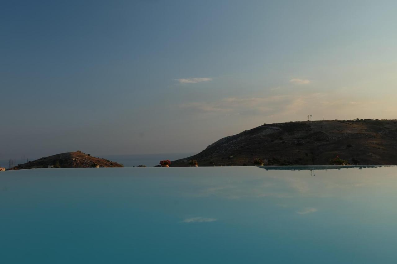 B&B A Robba de Pupi Agrigento Exterior foto