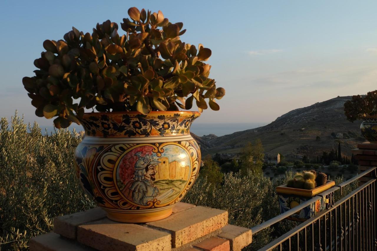 B&B A Robba de Pupi Agrigento Exterior foto