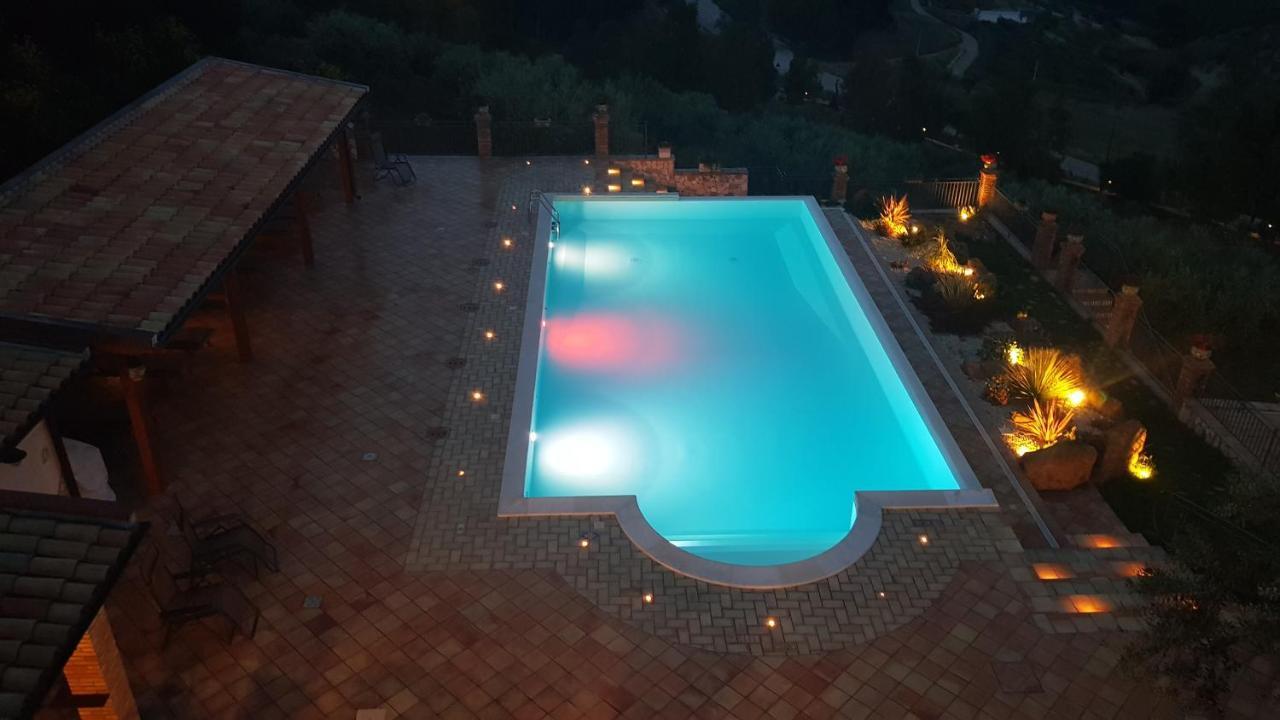 B&B A Robba de Pupi Agrigento Exterior foto